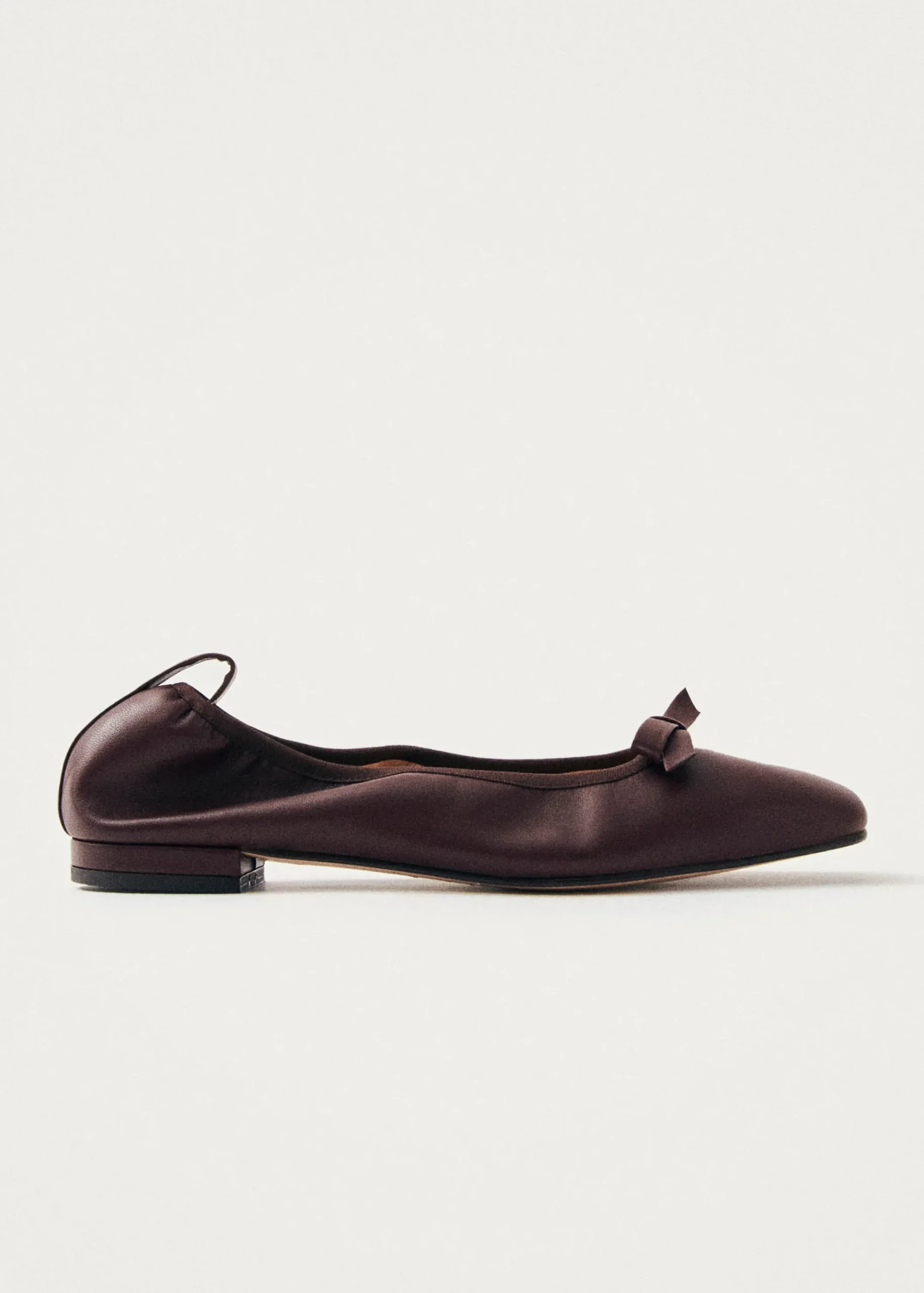 Freya Leather Ballet Flats|ALOHAS Outlet