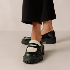 Mask Bicolor Black Vegan Leather Loafers|ALOHAS Online