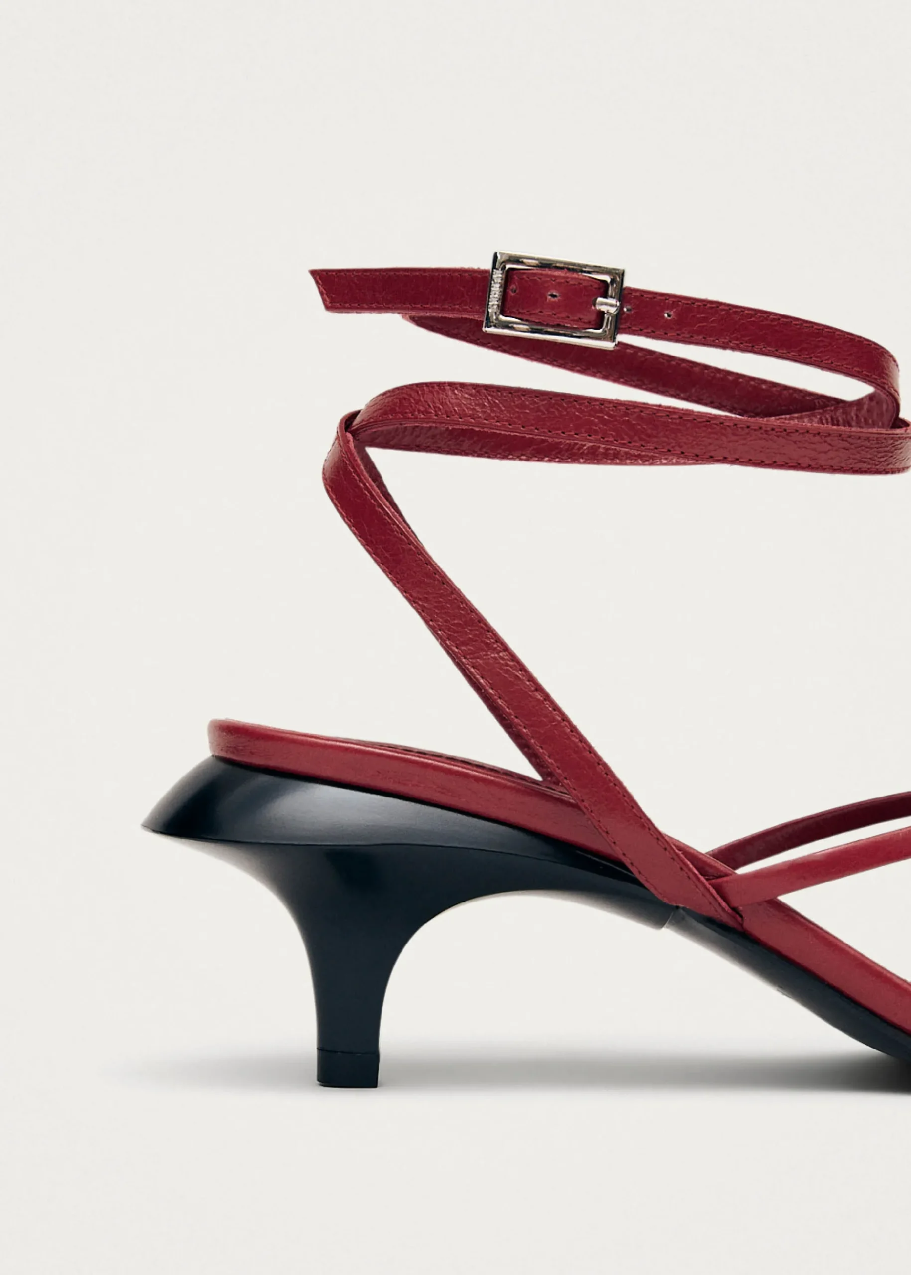 Soleia Leather Sandals|ALOHAS Hot