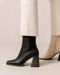 South Bicolor Corn Stone Beige Black Vegan Leather Ankle Boots|ALOHAS New